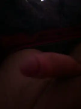 ouiiii27 online show from March 2, 12:20 am