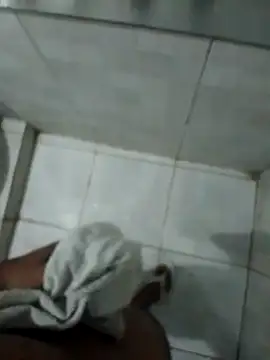 Pretordr online show from March 11, 9:34 am