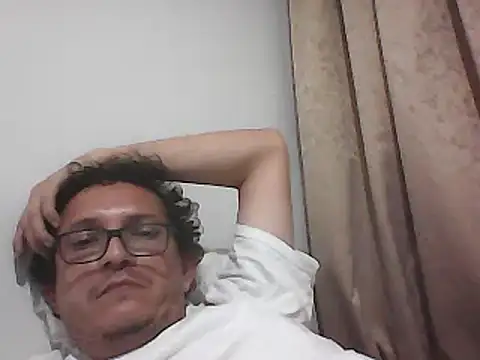 Bombi22 online show from November 2, 6:06 am