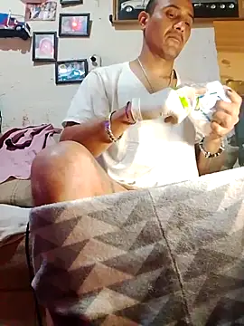 NewBe9D9 online show from December 14, 11:17 am