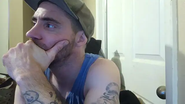 Huntzg23 online show from March 31, 6:48 am