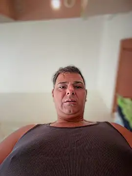 SecretlyDD online show from April 6, 7:53 am