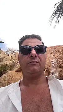 SecretlyDD online show from January 9, 9:36 am