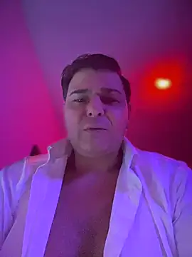 SecretlyDD online show from February 5, 5:43 pm