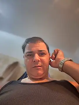 SecretlyDD online show from January 30, 6:10 pm