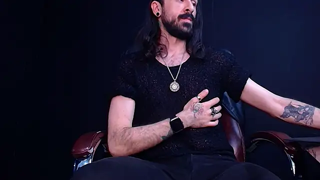 AxelColton online show from November 7, 11:46 am