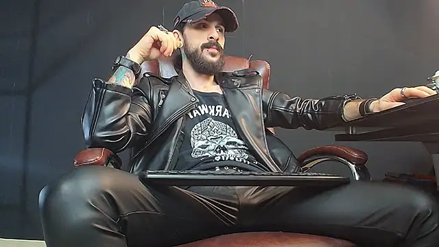 AxelColton online show from January 23, 3:37 am