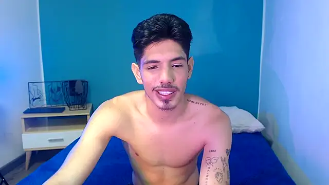 fabrizzio   online show from January 31, 8:22 pm