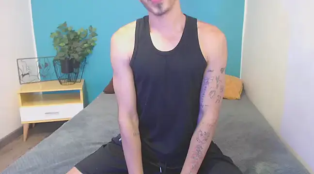 fabrizzio   online show from March 5, 4:46 pm