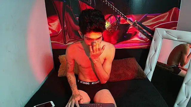 fabrizzio   online show from January 2, 8:13 pm