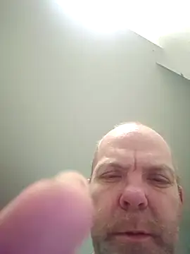 hoodratoui online show from December 16, 7:15 am