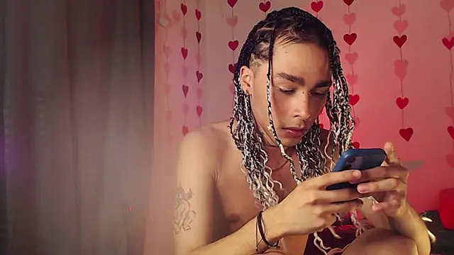 seven7xis online show from February 23, 5:06 am