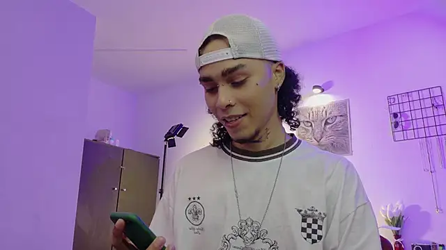 seven7xis online show from January 13, 4:17 am