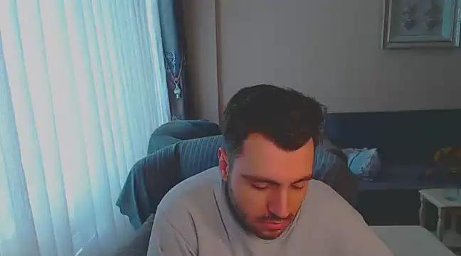 handsomeee04 online show from March 3, 2:21 pm