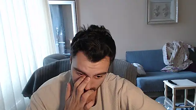 handsomeee04 online show from October 6, 2:55 pm