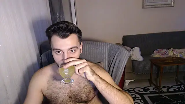 handsomeee04 online show from September 27, 3:26 am