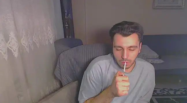 handsomeee04 online show from January 29, 11:14 pm