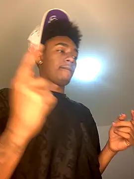 Boy cock18 online show from November 30, 9:55 am