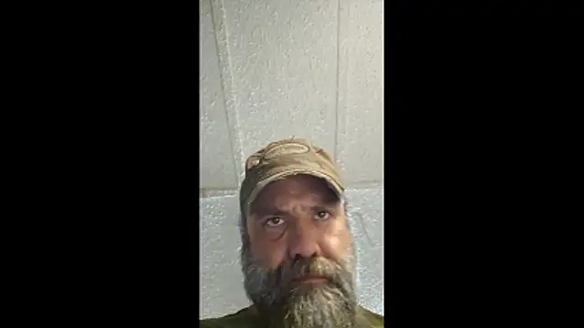 zaneporter46 online show from March 24, 8:46 pm