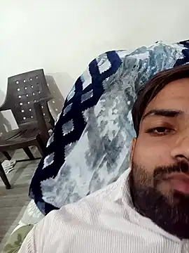 Snapshot of playboyz77 chatting on January 8, 2:35 pm playboyz77 online show from January 8, 2:35 pm