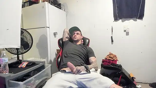 JamesMichael88 online show from March 15, 2:35 am