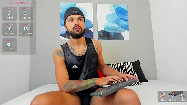 Emilio Wolf online show from February 8, 7:05 pm