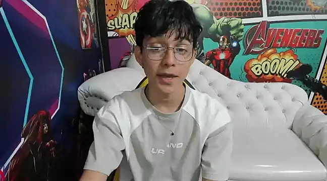 Snapshot of jisuscat chatting on February 2, 7:04 pm jisuscat online show from February 2, 7:04 pm