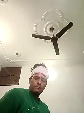 MAGNETICDADDY8 online show from March 15, 7:53 am