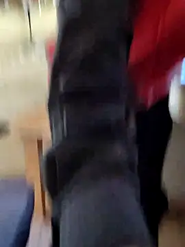 Snapshot of securityhot chatting on February 27, 12:13 pm securityhot online show from February 27, 12:13 pm