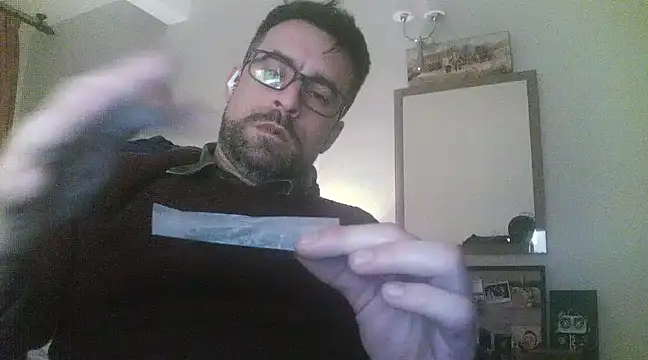 Patrickhound online show from March 3, 1:28 am