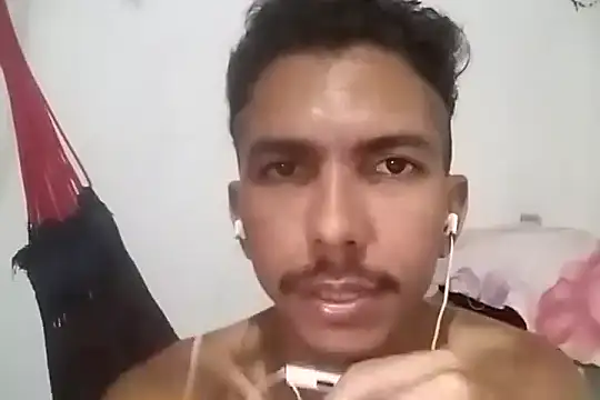 MagrinhoSaradoo online show from February 15, 2:44 pm