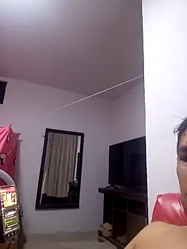 Snapshot of Elpeque_x40 chatting on January 5, 4:14 am Elpeque x40 online show from January 5, 4:14 am