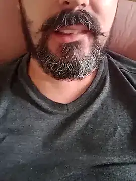 curtindo-muito82 online show from March 11, 4:18 pm