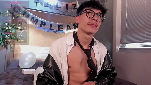 tim  fox online show from September 16, 12:28 pm