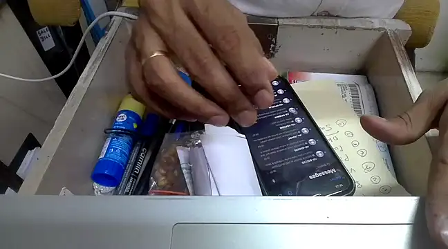 cute modell online show from March 3, 12:54 pm