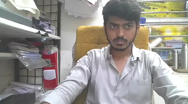 cute modell online show from February 26, 10:15 am