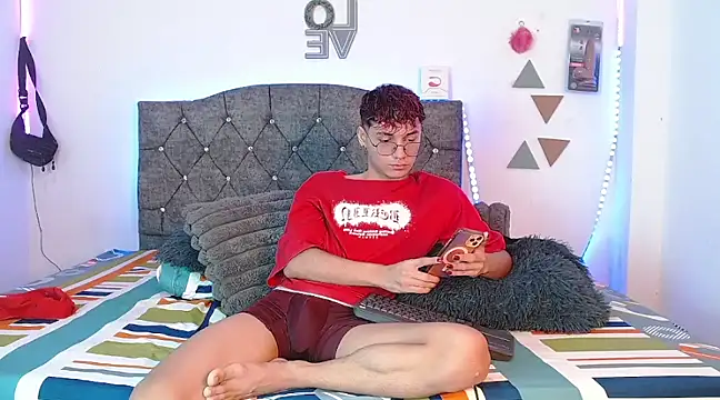 andrew willyams online show from March 16, 6:34 pm