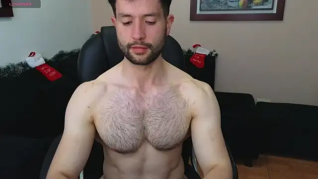 hairyncuteass online show from December 15, 9:23 pm