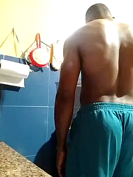 Snapshot of Elnegro28 chatting on September 17, 11:55 am Elnegro28 online show from September 17, 11:55 am