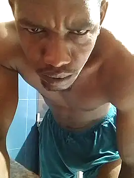 Snapshot of Elnegro28 chatting on September 24, 11:30 am Elnegro28 online show from September 24, 11:30 am