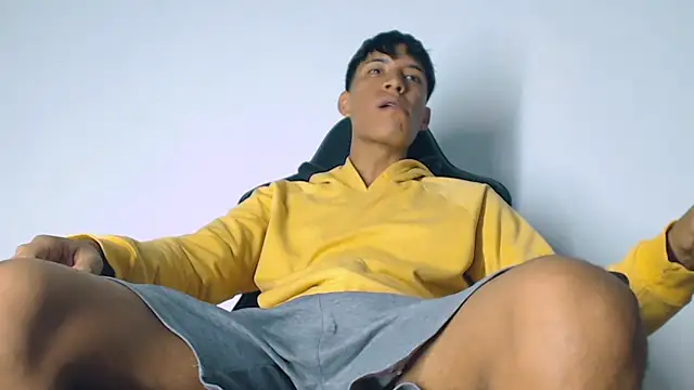 matteo rivas online show from March 31, 10:50 am