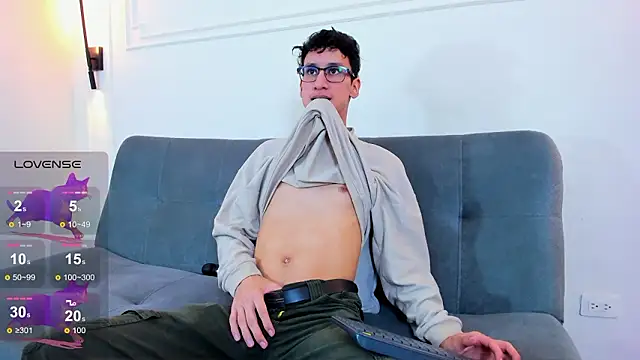 Cum hunters online show from March 8, 3:21 am