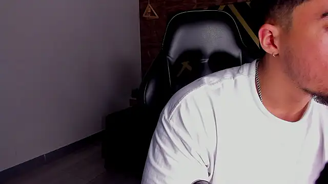 Brad Summer online show from March 7, 11:46 pm