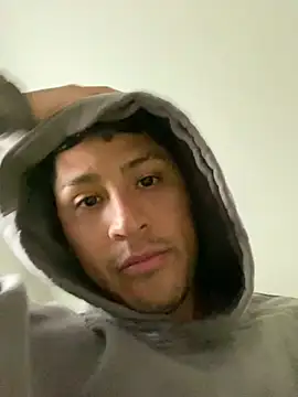 PerroDemonioHot online show from February 3, 3:17 pm