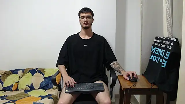 Aleex Miller online show from October 16, 3:25 am