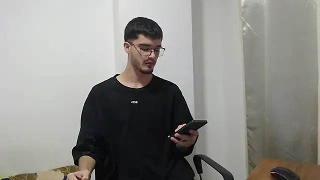 Aleex Miller online show from October 9, 2:16 am