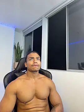 XavierColeman online show from May 24, 1:22 am