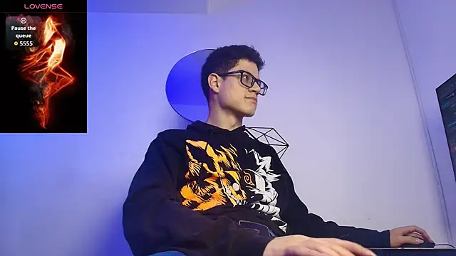 wolfandsky online show from September 24, 12:47 pm