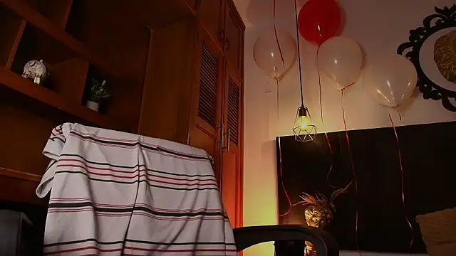 wolfandsky online show from September 19, 12:27 pm