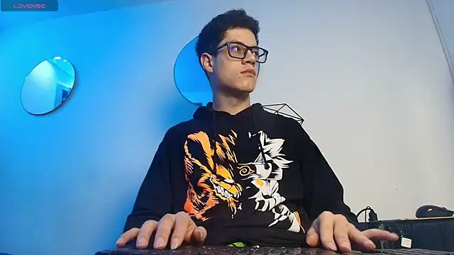 wolfandsky online show from September 25, 12:48 pm